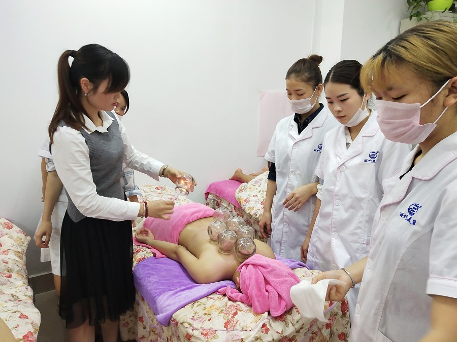 南寧美容師拔罐教學(xué)培訓(xùn)，你了解拔罐嗎【視頻】