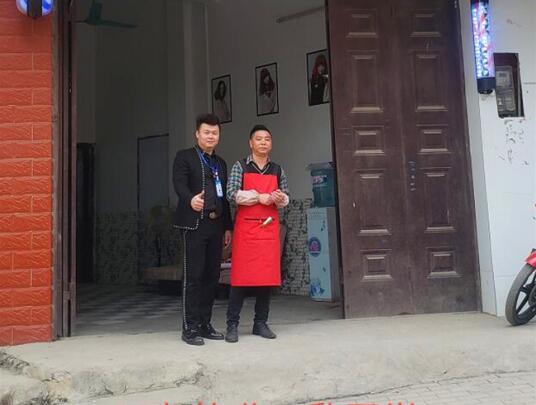 麗竹感恩小分隊(duì)上門送禮，禮物你收到了嗎