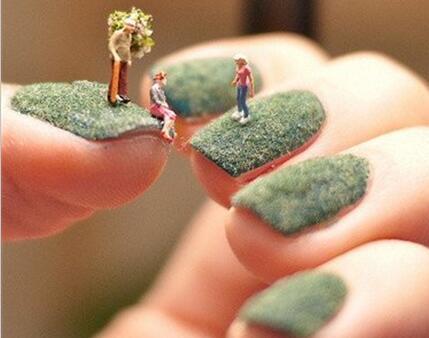 南寧美甲學(xué)校：如何讓甲油膠更牢固？