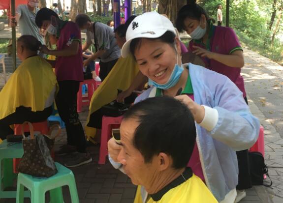 麗竹美發(fā)學(xué)員，歡迎你們常常來