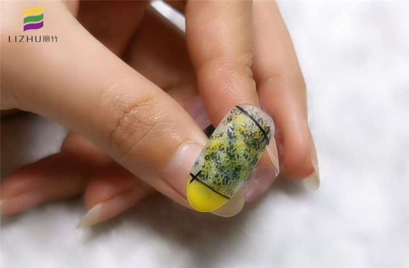 美甲基礎(chǔ)知識(shí)（貼甲，卸甲）技巧