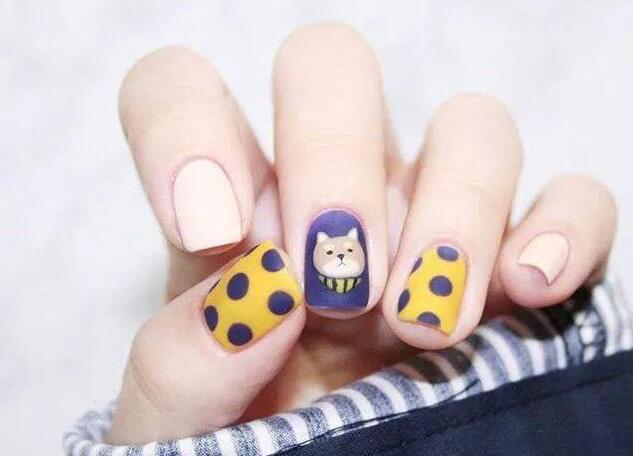 南寧美甲培訓(xùn)學(xué)校給你專業(yè)美甲護理知識