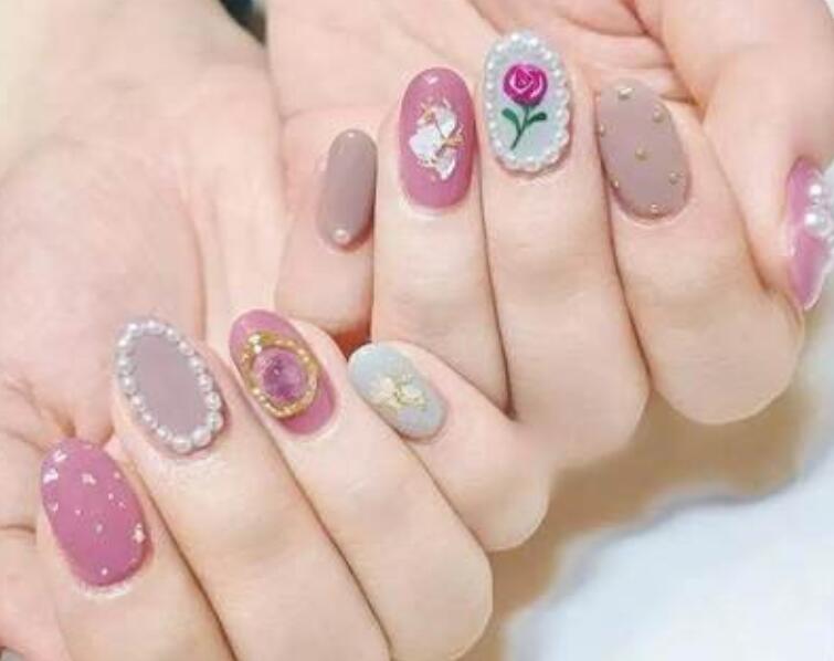 美甲怎么保養(yǎng)更持久？南寧專業(yè)美甲培訓(xùn)告訴你