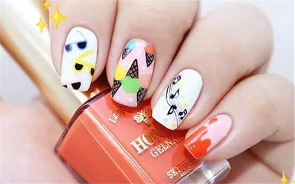 學習冰淇淋美甲教程，和廣西人氣高的美甲學校過夏天