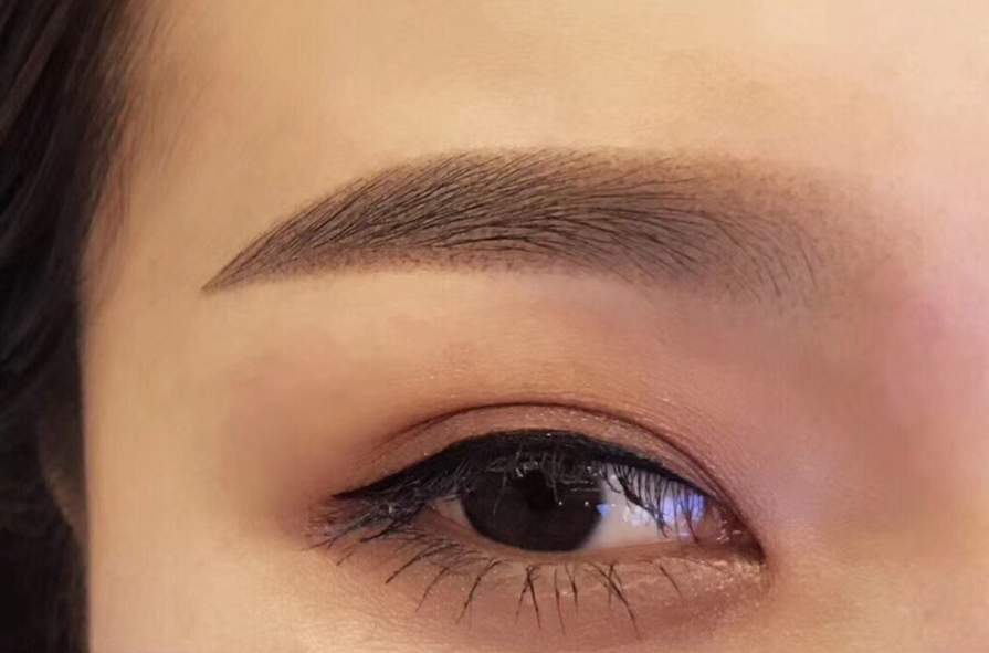 三伏天合適紋眉嗎？廣西紋繡學(xué)校專(zhuān)業(yè)解答