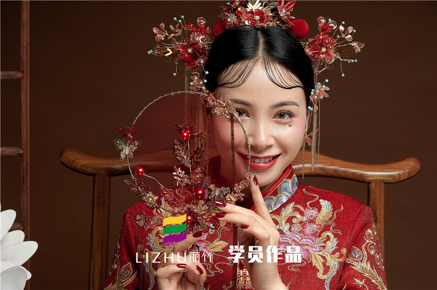 你適合化妝嗎？