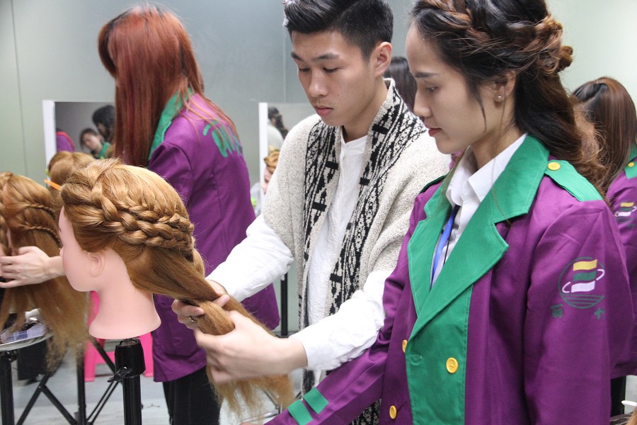 你有100種發(fā)型可以美翻整個(gè)人生！