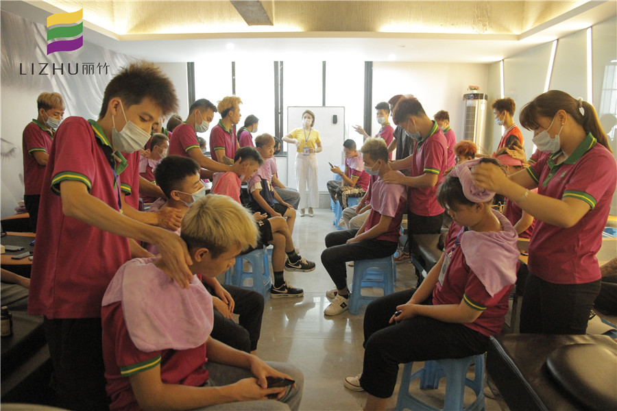 美發(fā)洗護按摩手法，廣西美發(fā)排行準備好了