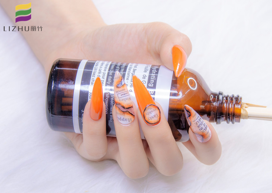 尖形指甲適合什么人？廣西美甲學(xué)校分享