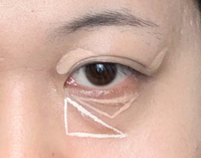 重度黑眼圈遮瑕方法，廣西化妝美妝培訓(xùn)教學(xué)