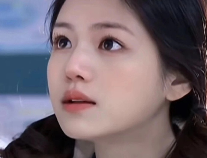 消腫減齡眼妝，廣西化妝基礎(chǔ)班教程