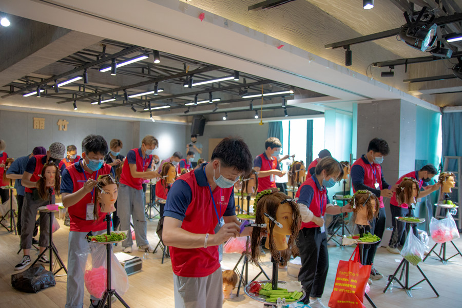 局部燙發(fā)杠排列法，南寧燙發(fā)染發(fā)課程概述