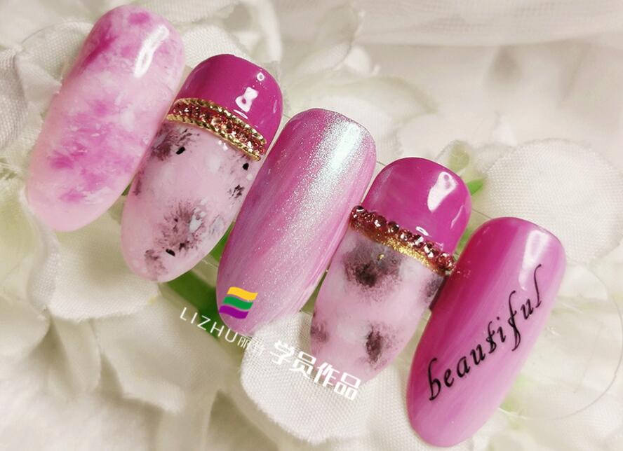 美甲暈染糊成團的原因，南寧美甲培訓(xùn)課程講解