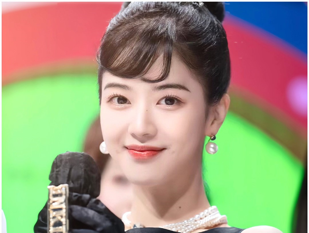 千金貴氣感妝容，南寧彩妝師專業(yè)培訓(xùn)教程