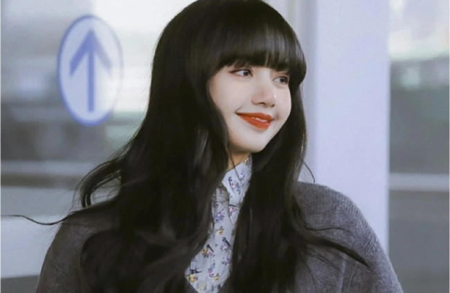 圓臉避雷的妝容誤區(qū)，南寧化妝彩妝學(xué)習(xí)