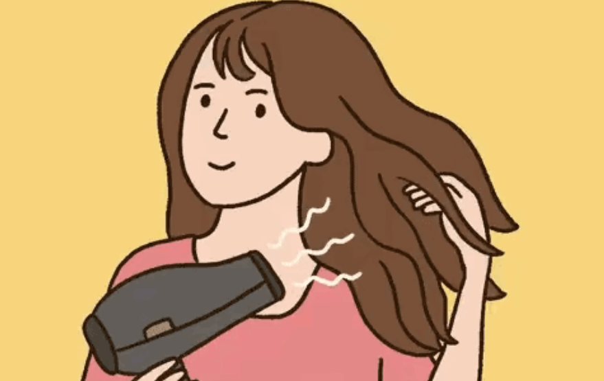 頭發(fā)自然風(fēng)干的好處，廣西美發(fā)專業(yè)洗護(hù)學(xué)校分享